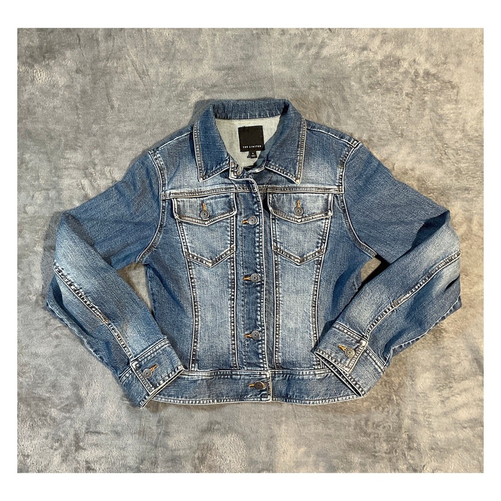The Limited Women's Denim Trucker Jacket Blue Size S